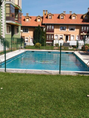 APARTAMENTO CON PISCINA